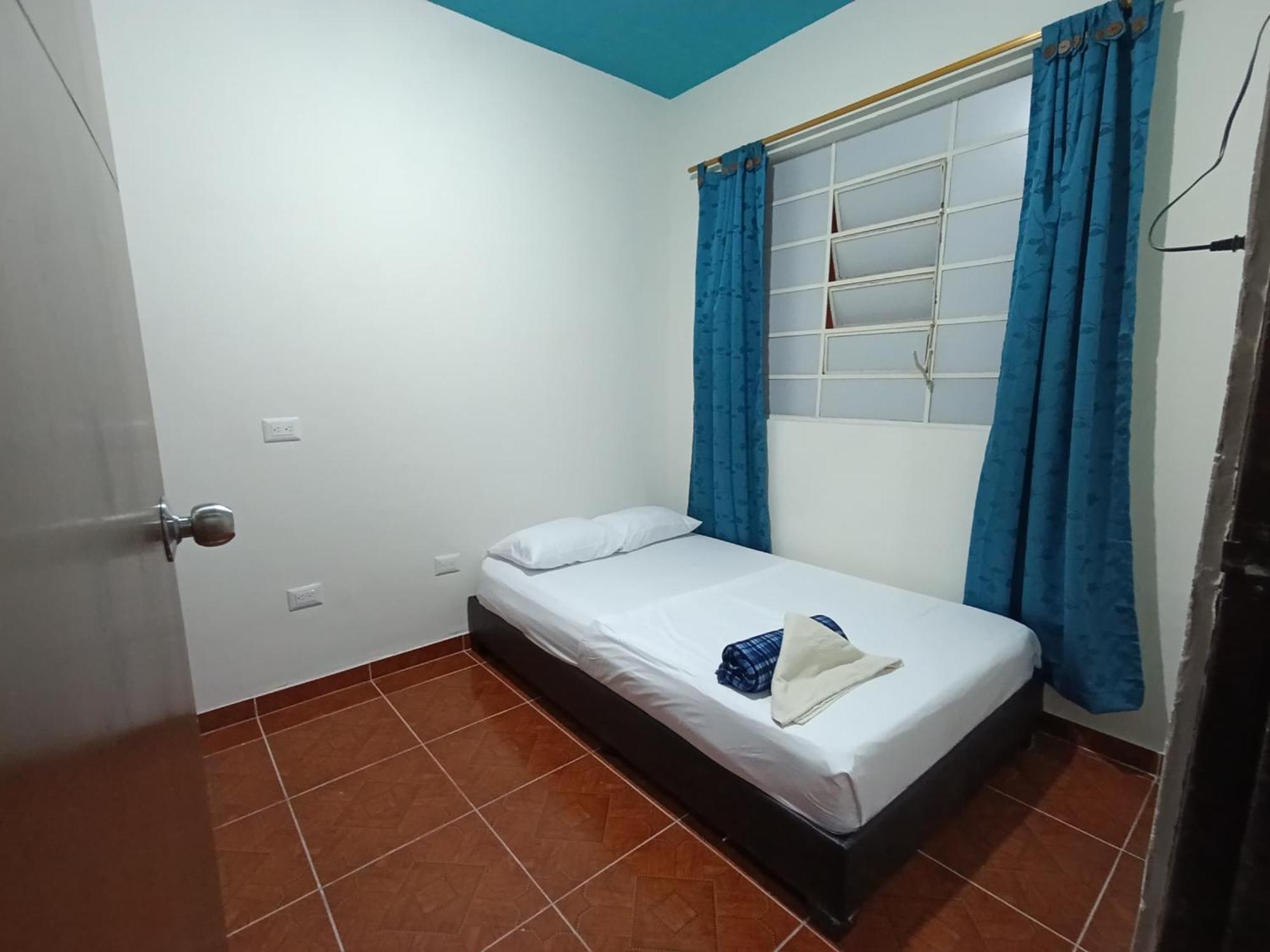 Ding-Dong Hostel กาลี ภายนอก รูปภาพ